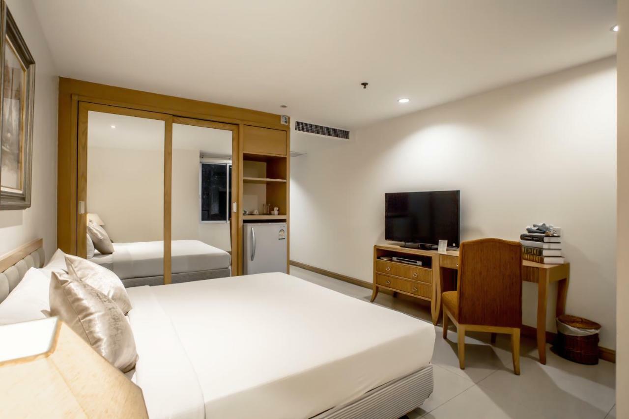 Standard Double Room Back Wing